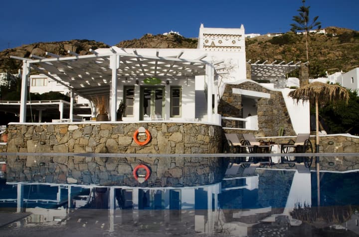 Olia Hotel