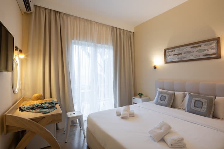 Aurora Beach Hotel