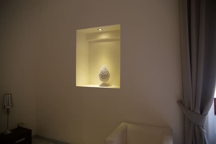 Apollo Suites