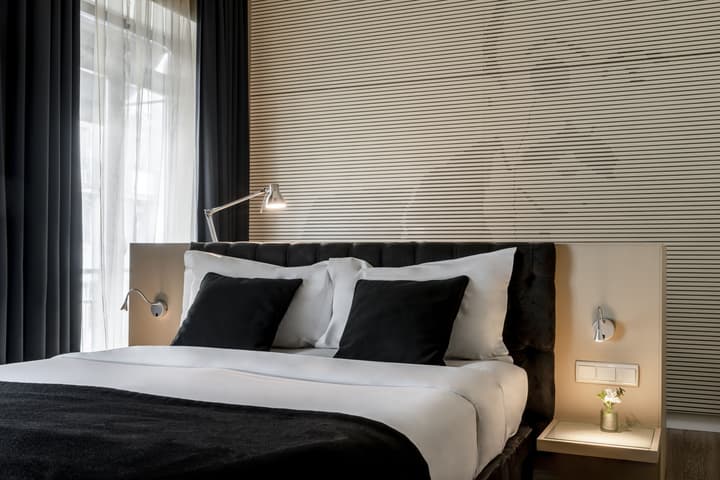 9Hotel Mercy