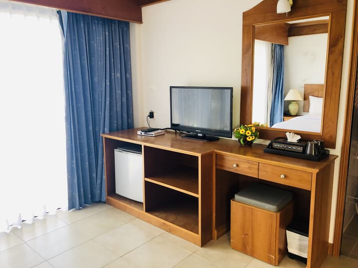 Jiraporn Hill Resort