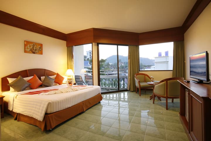 Jiraporn Hill Resort