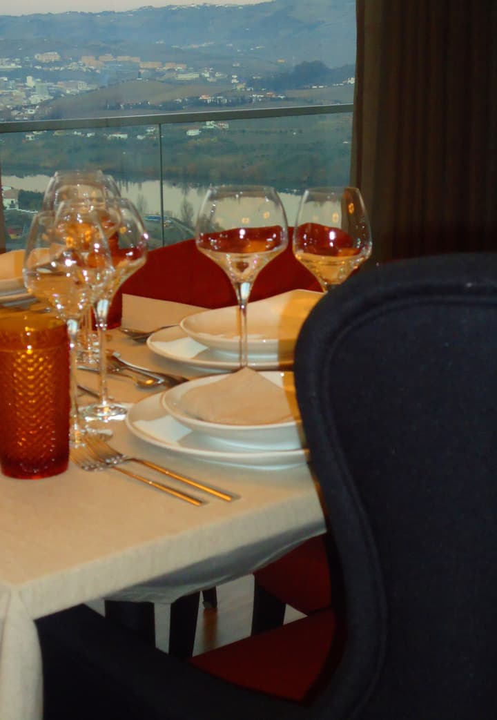 Delfim Douro Hotel