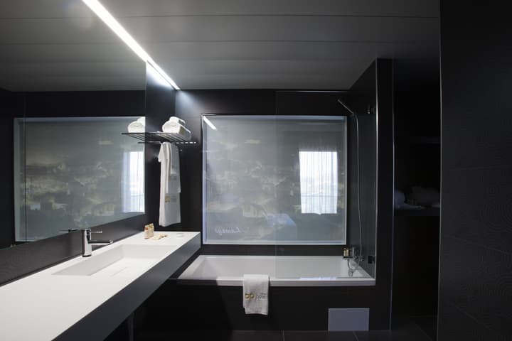 Delfim Douro Hotel
