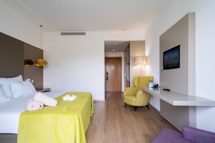 Delfim Douro Hotel