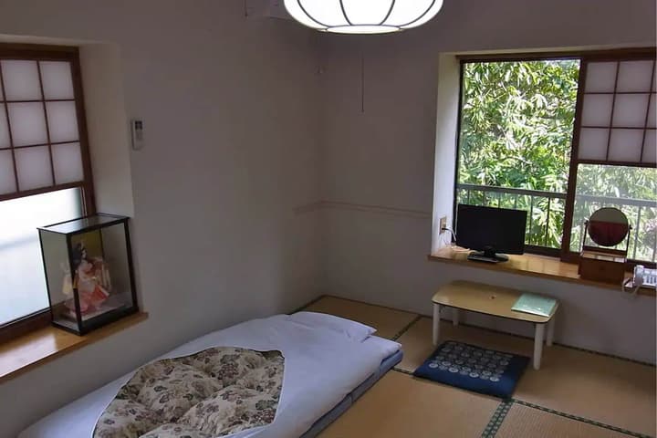 Fuji-Hakone Guest House