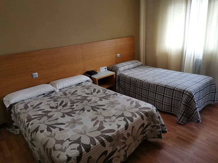 Duerming París Pontevedra Hotel