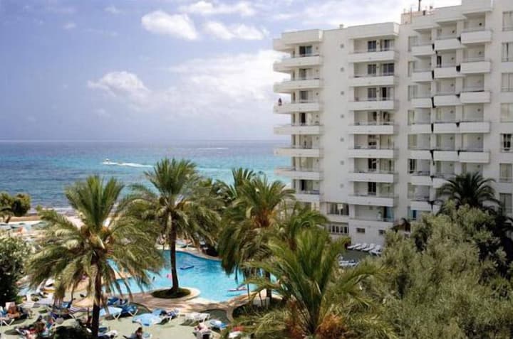 Aparthotel Playa Dorada