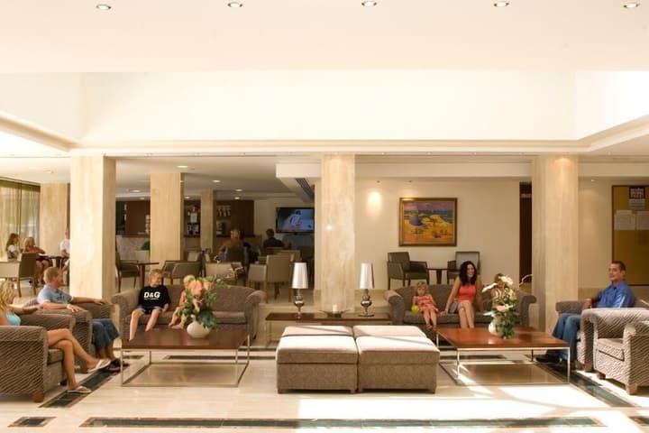 Aparthotel Playa Dorada