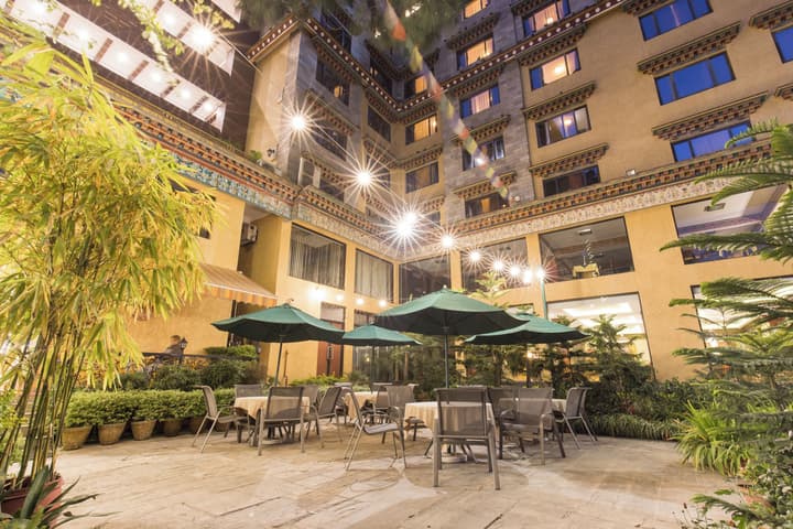 Hotel Tibet International