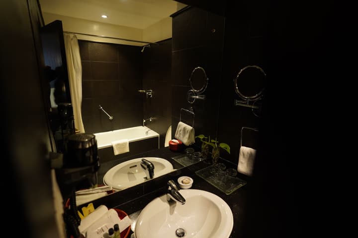Hotel Tibet International
