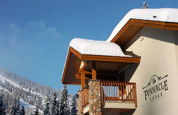 Pinnacle Lodge