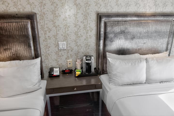 Times Square West Hotel, BW Signature Collection
