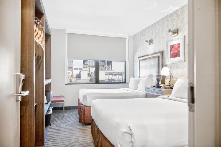 Times Square West Hotel, BW Signature Collection