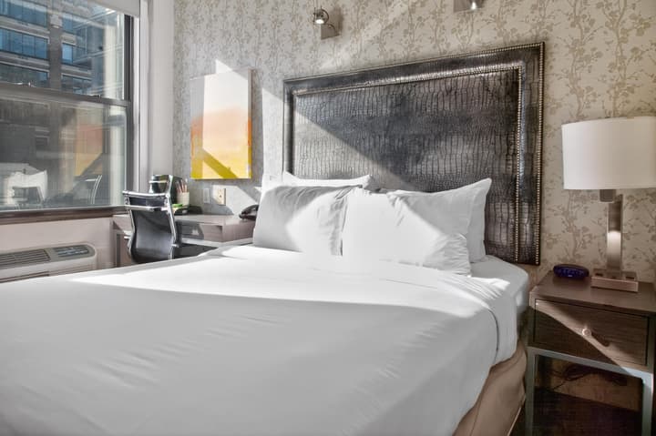 Times Square West Hotel, BW Signature Collection