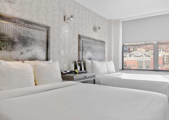 Times Square West Hotel, BW Signature Collection