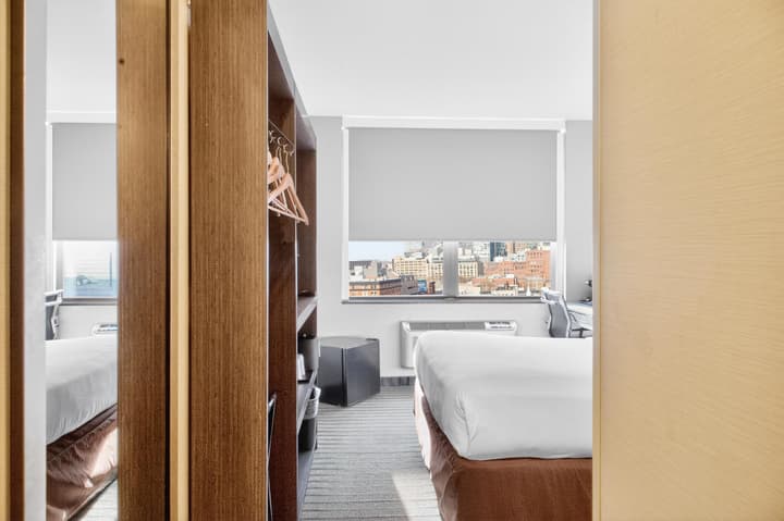 Times Square West Hotel, BW Signature Collection