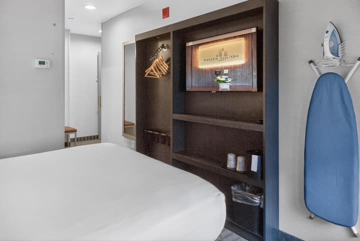Times Square West Hotel, BW Signature Collection
