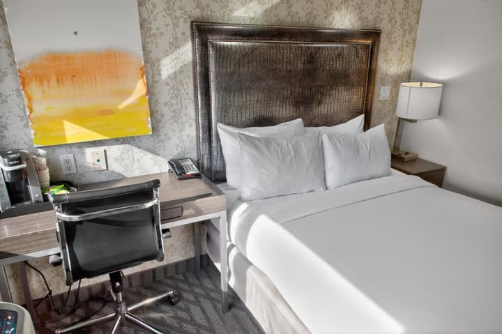 Times Square West Hotel, BW Signature Collection
