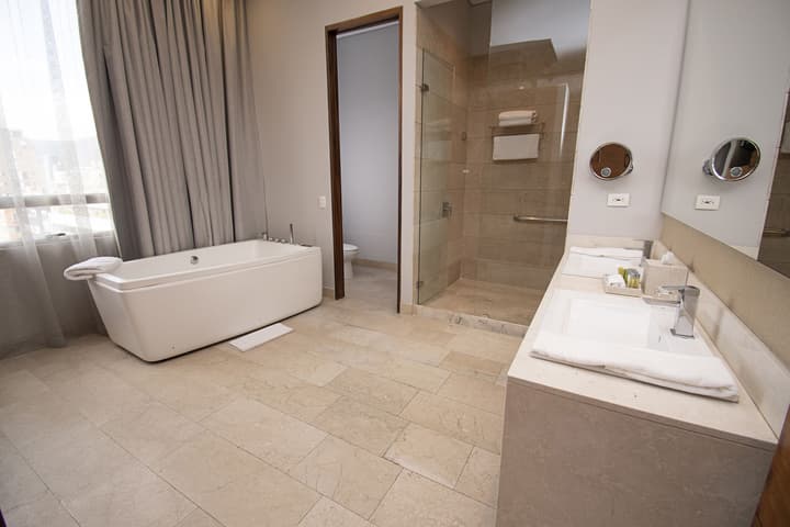 DoubleTree by Hilton Hotel Bogotá - Parque 93