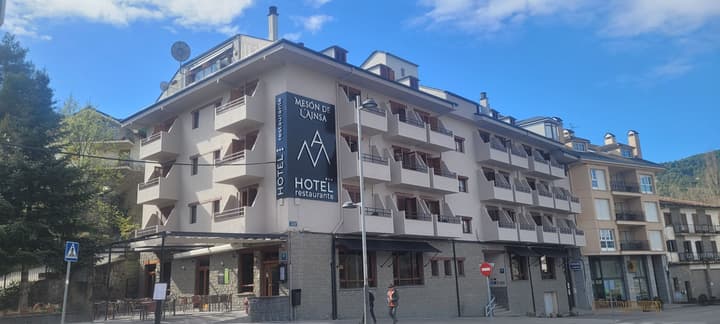 Hotel Mesón de L'Ainsa