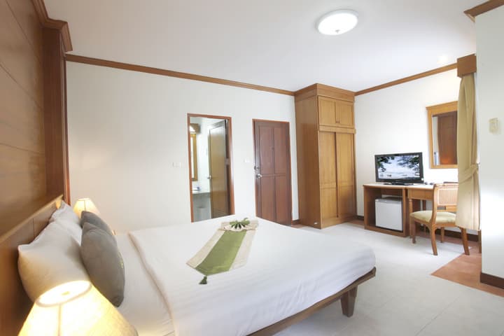 Palmyra Patong Resort