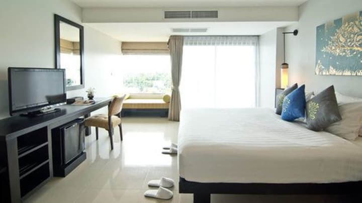 Palmyra Patong Resort