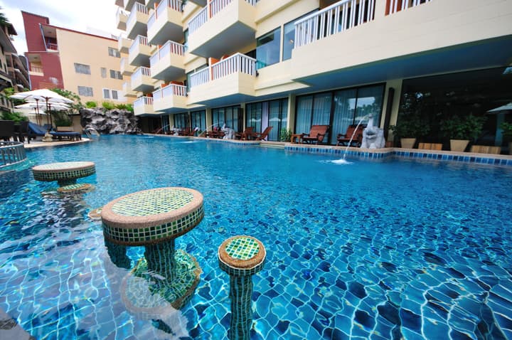 Palmyra Patong Resort