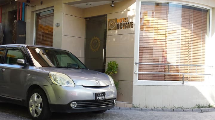 Hotel Octave