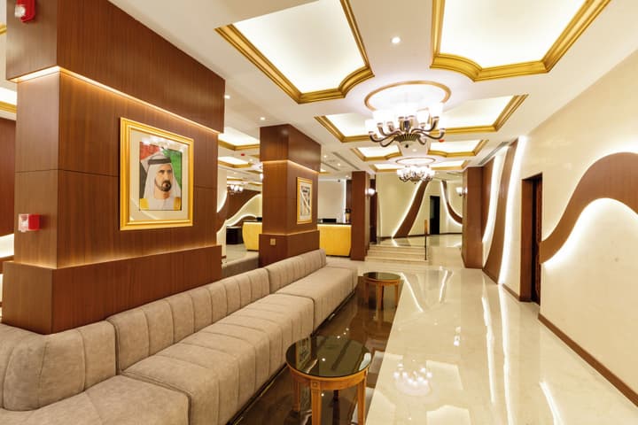 Luxe Avenue Hotel