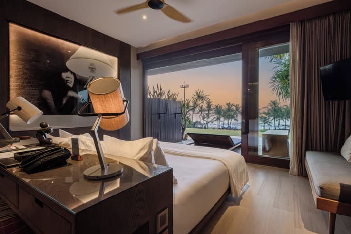 Hotel Komune and Beach Club Bali