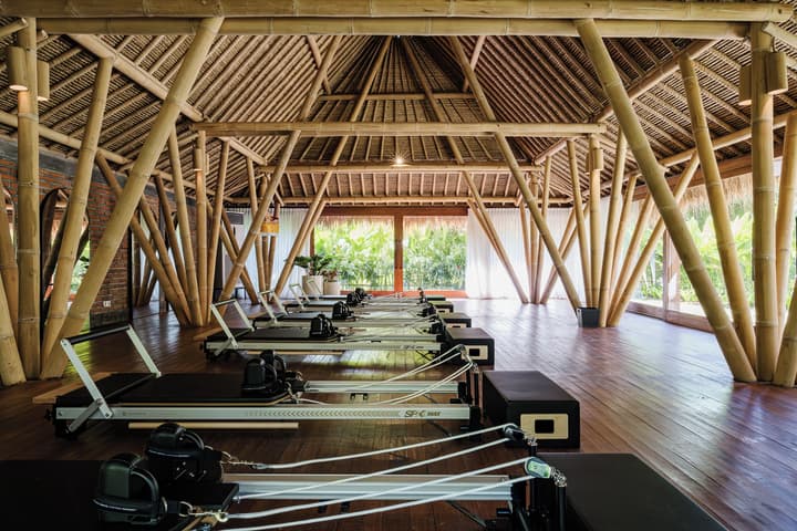 Hotel Komune and Beach Club Bali