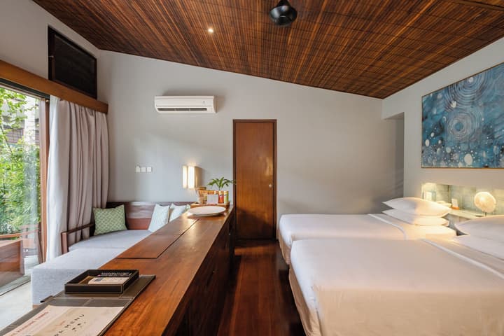 Hotel Komune and Beach Club Bali