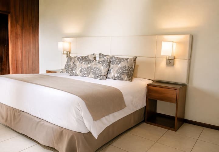 Ficus Sunset Suites