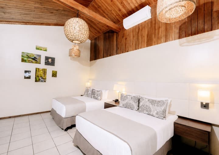 Ficus Sunset Suites