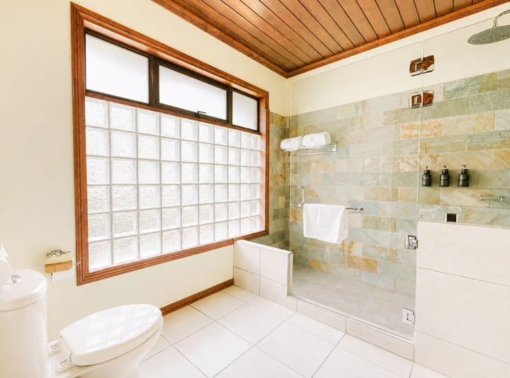 Ficus Sunset Suites