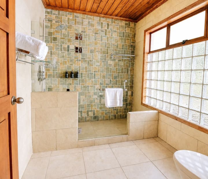 Ficus Sunset Suites