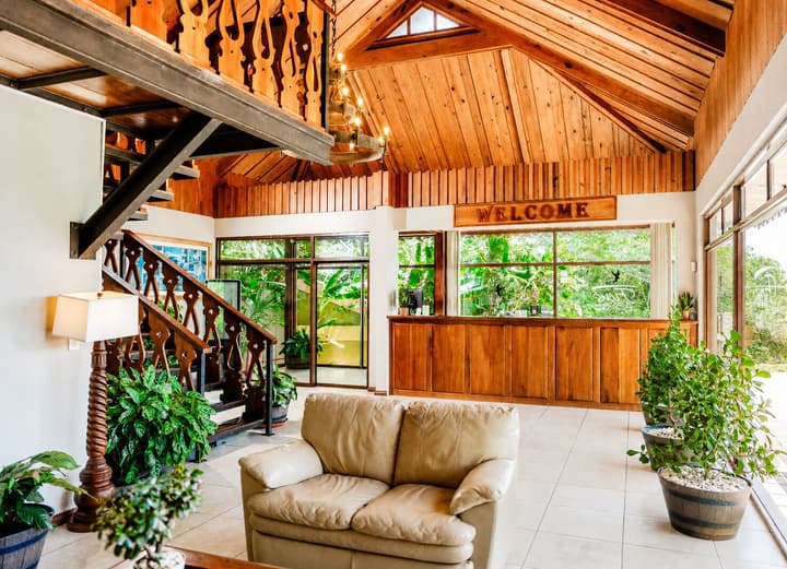 Ficus Sunset Suites