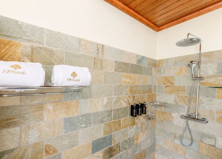Ficus Sunset Suites