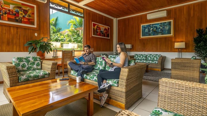 Ficus Sunset Suites