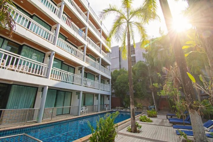 Honey Resort