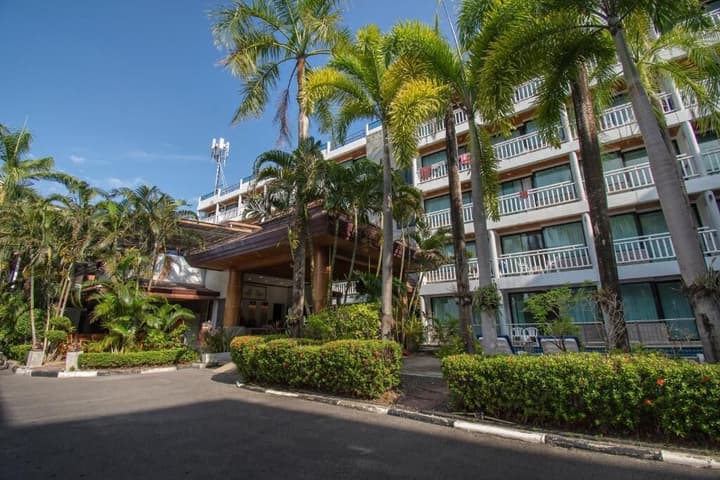 Honey Resort