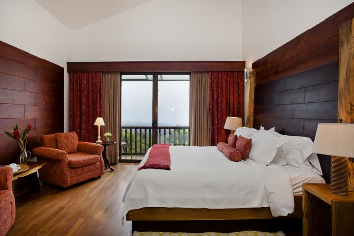 Poas Volcano Lodge