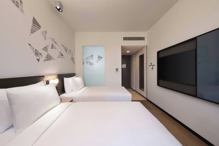 Aloft by Marriott Singapore Novena