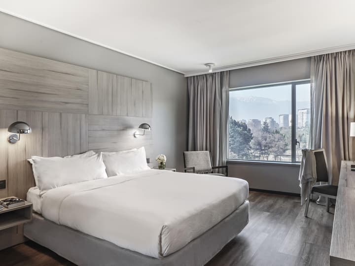 Pullman Santiago Vitacura