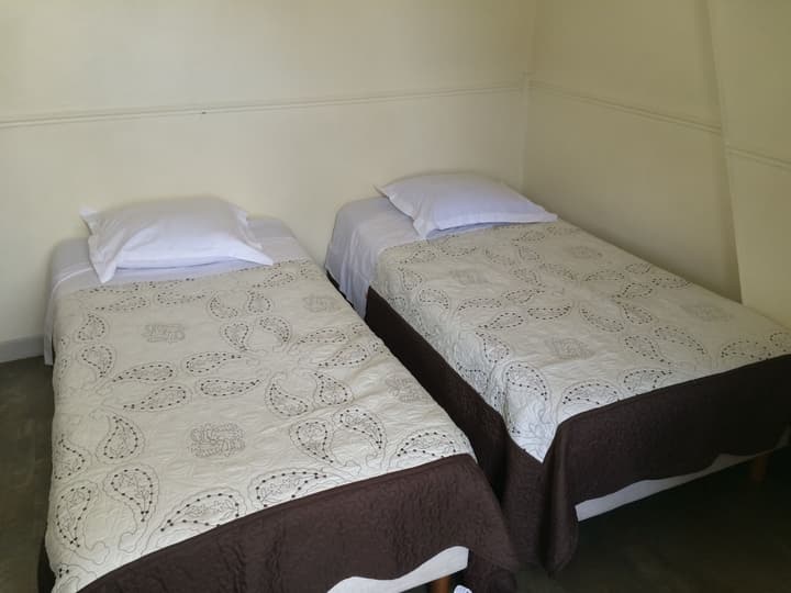 Au Royal Mad Hotel