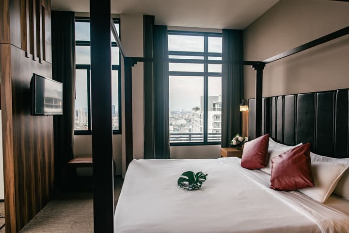 Grand Howard Hotel Bangkok
