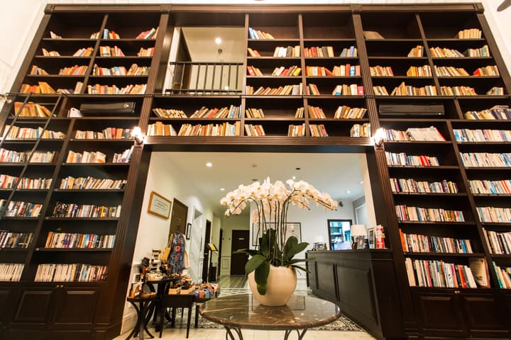 The Alcove Library Hotel
