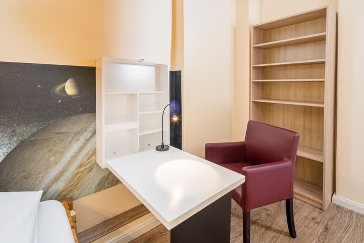 Hostel Mondpalast