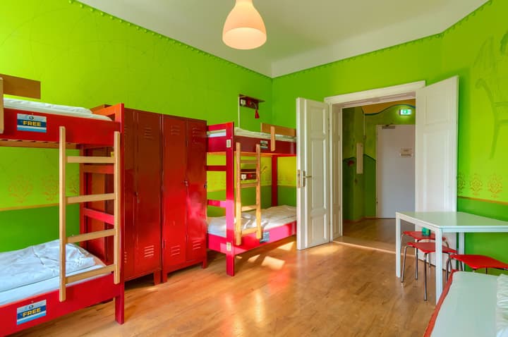 Hostel Mondpalast
